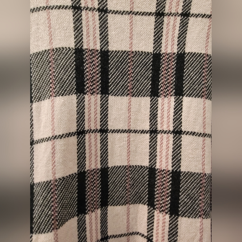 Sweater - Picture 3 of 5